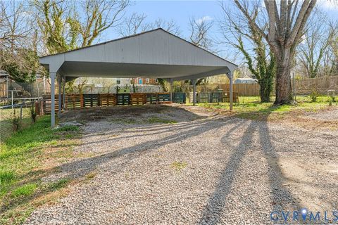 Tiny photo for 1124 W Wythe Street, Petersburg, VA 23803 (MLS # 2605599)