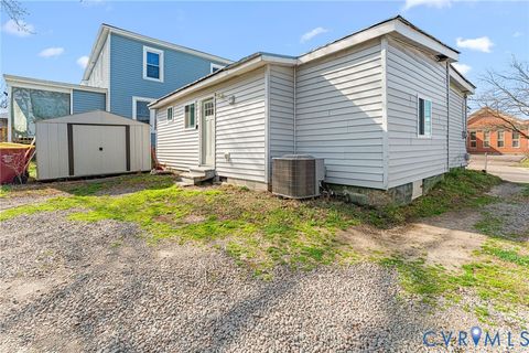 Tiny photo for 1124 W Wythe Street, Petersburg, VA 23803 (MLS # 2605599)