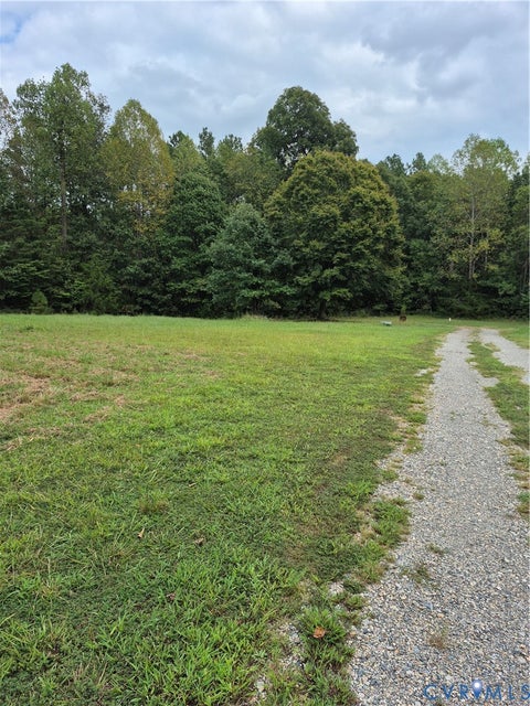 Tiny photo for 10541 Continenatal Road, Quinton, VA 23141 (MLS # 2624980)