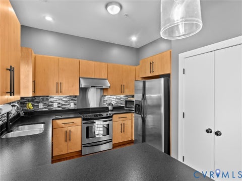 Tiny photo for 1714 W Cary Street #U6, Richmond, VA 23220 (MLS # 2627399)