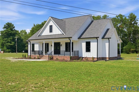 Tiny photo for 11 Hicks Wharf Road, Cardinal, VA 23025 (MLS # 2624378)