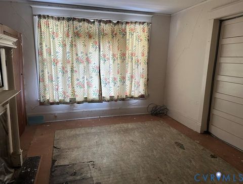 Tiny photo for 1134 W Washington Street, Petersburg, VA 23803 (MLS # 2607817)