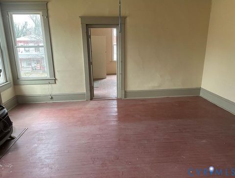 Tiny photo for 1134 W Washington Street, Petersburg, VA 23803 (MLS # 2607817)