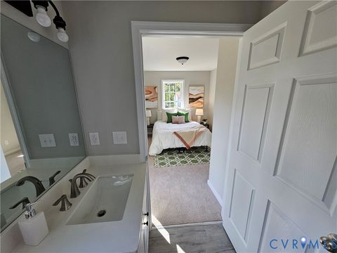 Tiny photo for 306 N WEST Avenue, Blackstone, VA 23824 (MLS # 2609112)