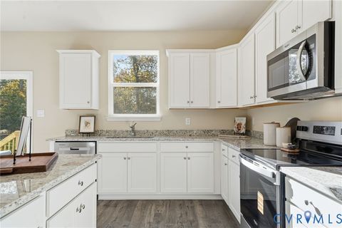 Tiny photo for 6338 Sterling Way, Ruther Glen, VA 22546 (MLS # 2609149)