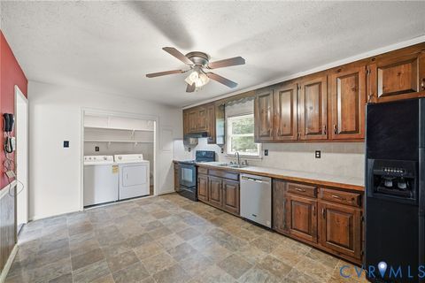 Tiny photo for 6104 Knight Terrace, Highland Springs, VA 23223 (MLS # 2620116)