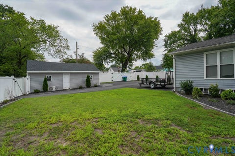 Tiny photo for 29 W 30th Street, Richmond, VA 23225 (MLS # 2624011)