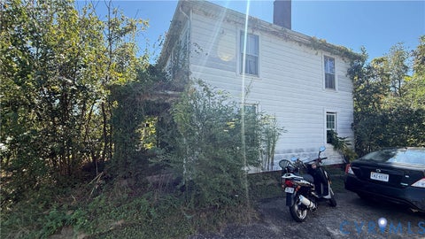 Tiny photo for 305 Union Street, Martinsville, VA 24112 (MLS # 2626486)