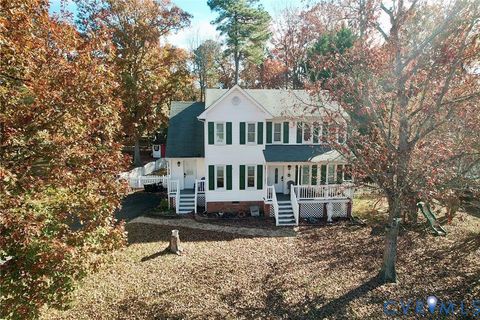 Photo of 13727 Nashua Terrace Ter, Midlothian, VA 23112 (MLS # 2531600)