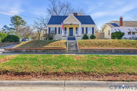 Photo of 152 Chesterfield Avenue, Colonial Heights, VA 23834 (MLS # 2532298)