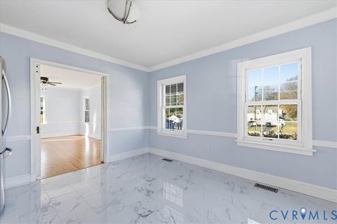 Tiny photo for 152 Chesterfield Avenue, Colonial Heights, VA 23834 (MLS # 2532298)