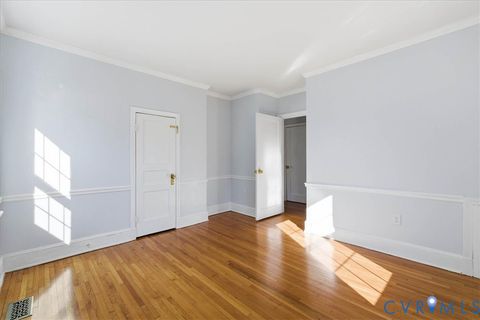 Tiny photo for 152 Chesterfield Avenue, Colonial Heights, VA 23834 (MLS # 2532298)