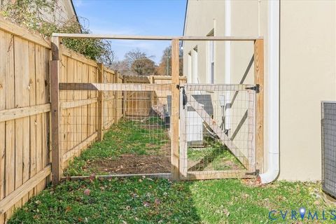 Tiny photo for 152 Chesterfield Avenue, Colonial Heights, VA 23834 (MLS # 2532298)