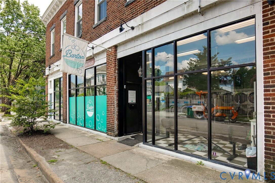 2021 North Avenue