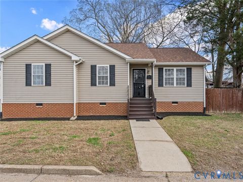 Tiny photo for 309 S 17th Avenue, Hopewell, VA 23860 (MLS # 2605744)