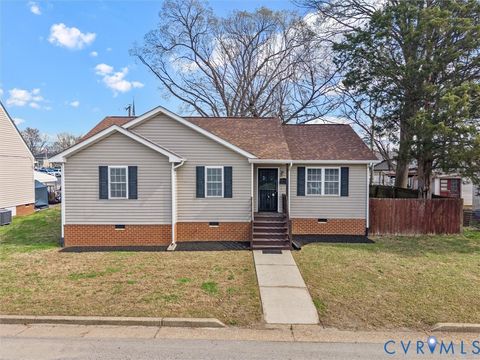 Tiny photo for 309 S 17th Avenue, Hopewell, VA 23860 (MLS # 2605744)