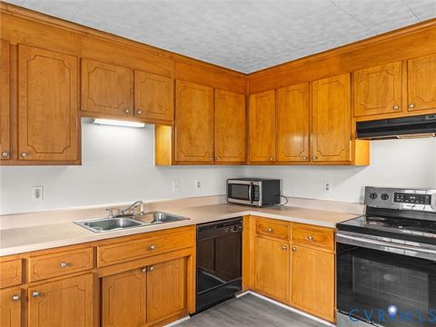 Tiny photo for 309 S 17th Avenue, Hopewell, VA 23860 (MLS # 2605744)