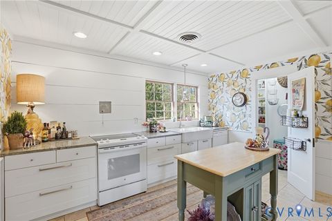 Tiny photo for 1110 Grapevine Road, Sandston, VA 23150 (MLS # 2533180)