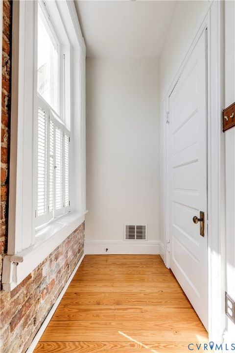 Tiny photo for 308 N Lombardy Street, Richmond, VA 23220 (MLS # 2608157)
