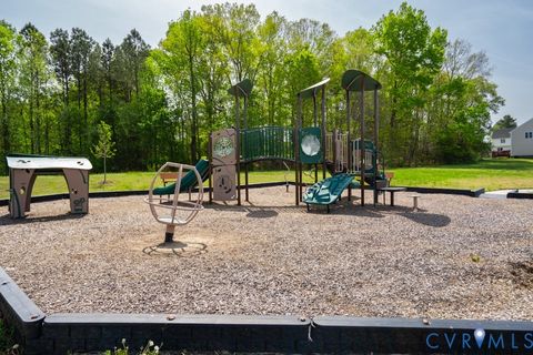 Tiny photo for 7911 Honeybee Court, Prince George, VA 23860 (MLS # 2618504)