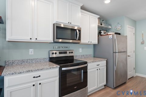 Tiny photo for 7911 Honeybee Court, Prince George, VA 23860 (MLS # 2618504)