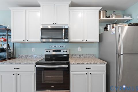 Tiny photo for 7911 Honeybee Court, Prince George, VA 23860 (MLS # 2618504)