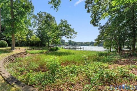 Tiny photo for 122 Way Point Lane LN, Kilmarnock, VA 22482 (MLS # 2625345)