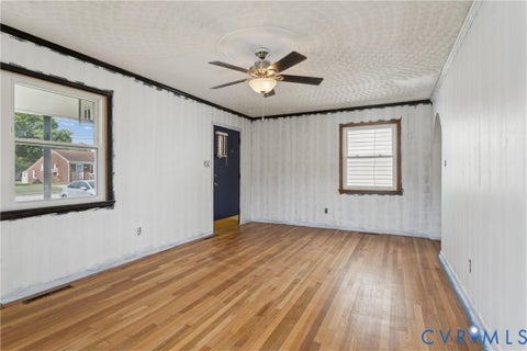 Tiny photo for 1006 Easterly Avenue, Hampton, VA 23669 (MLS # 2617580)