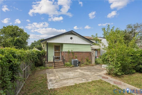 Tiny photo for 1006 Easterly Avenue, Hampton, VA 23669 (MLS # 2617580)
