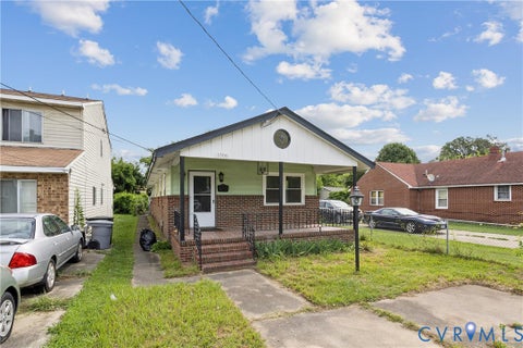 Tiny photo for 1006 Easterly Avenue, Hampton, VA 23669 (MLS # 2617580)