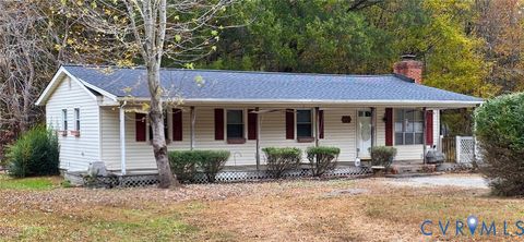 Photo of 2071 Wickham Road, Bumpass, VA 23024 (MLS # 2530126)
