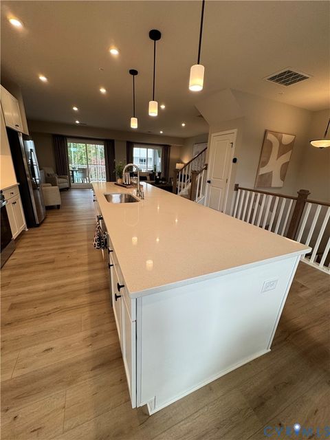 Photo of 8001 Lake Laurel Ln Ln #B, Glen Allen, VA 23060 (MLS # 2604787)