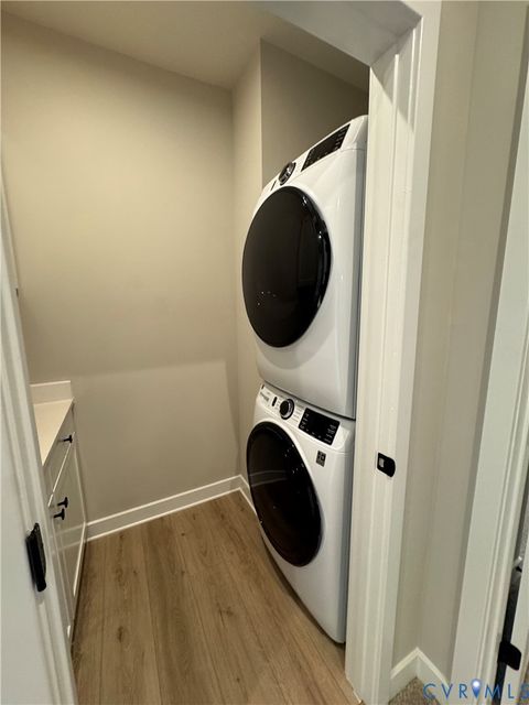 Tiny photo for 8001 Lake Laurel Ln Ln #B, Glen Allen, VA 23060 (MLS # 2604787)