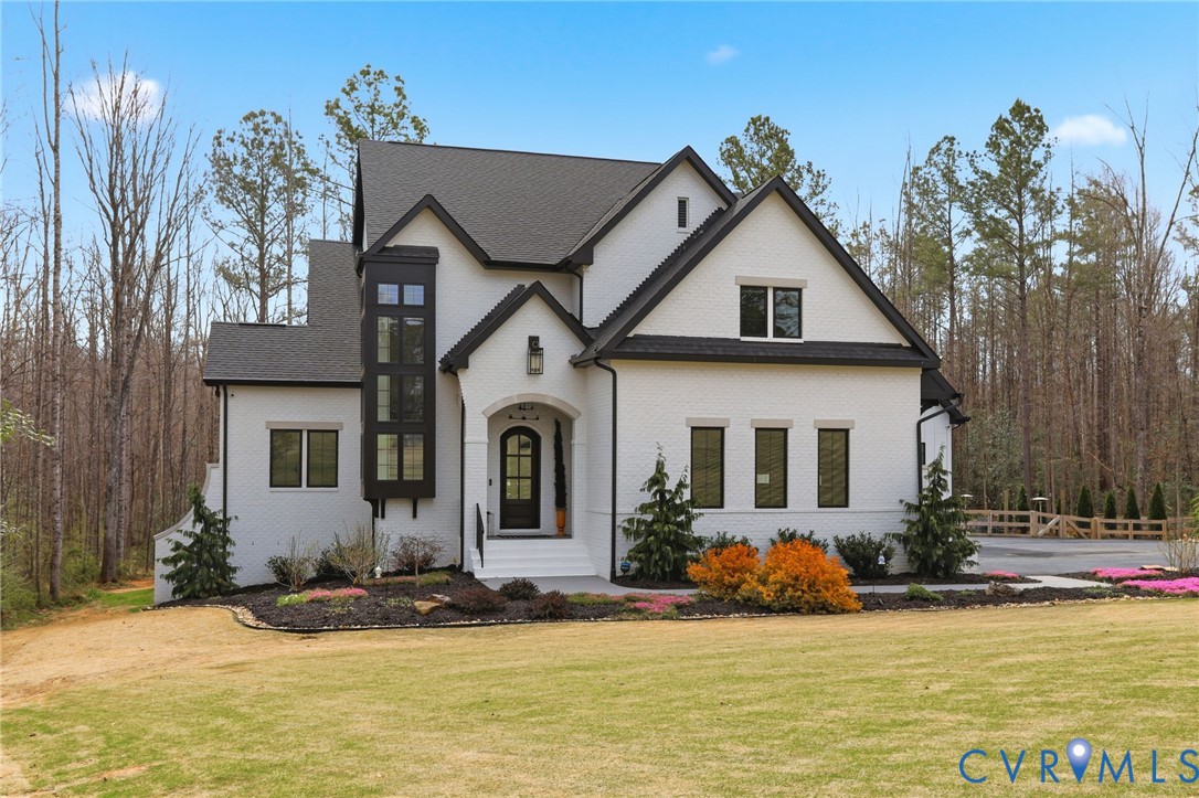 2121 Jockey Ridge Road