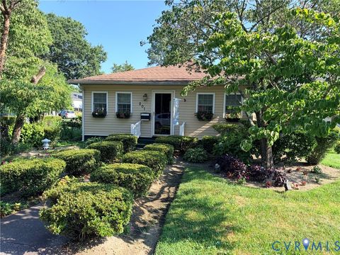 Tiny photo for 201 Cloverhill AVE, Colonial Heights, VA 23834 (MLS # 2618746)