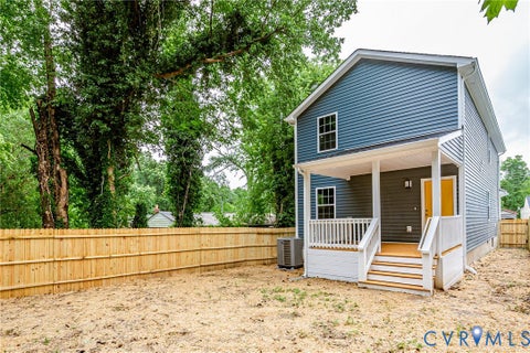 Tiny photo for 111 St Matthew Street, Petersburg, VA 23803 (MLS # 2624722)