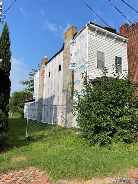 Photo of 2605 Q Street, Richmond, VA 23223 (MLS # 2619760)