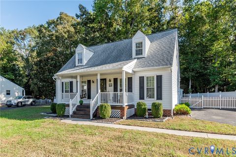 Photo of 7078 McCauley Lane, Mechanicsville, VA 23111 (MLS # 2533350)
