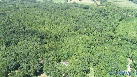 Tiny photo for 277 Snail Creek Road, Green Bay, VA 23942 (MLS # 2523946)