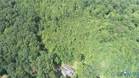 Photo of 277 Snail Creek Road, Green Bay, VA 23942 (MLS # 2523946)