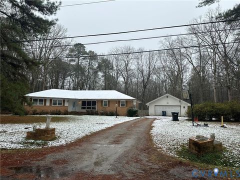 Tiny photo for 335 Norris Avenue, Waverly, VA 23890 (MLS # 2532502)