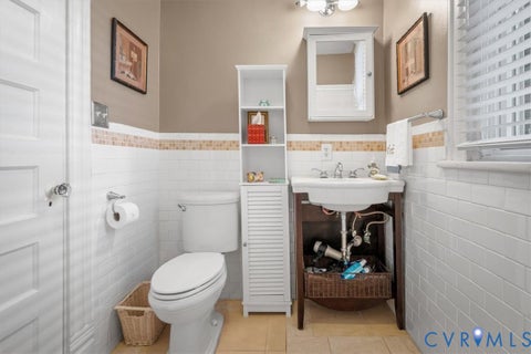 Tiny photo for 2711 Grove Avenue #6, Richmond, VA 23220 (MLS # 2616303)