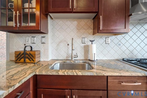 Tiny photo for 2711 Grove Avenue #6, Richmond, VA 23220 (MLS # 2616303)