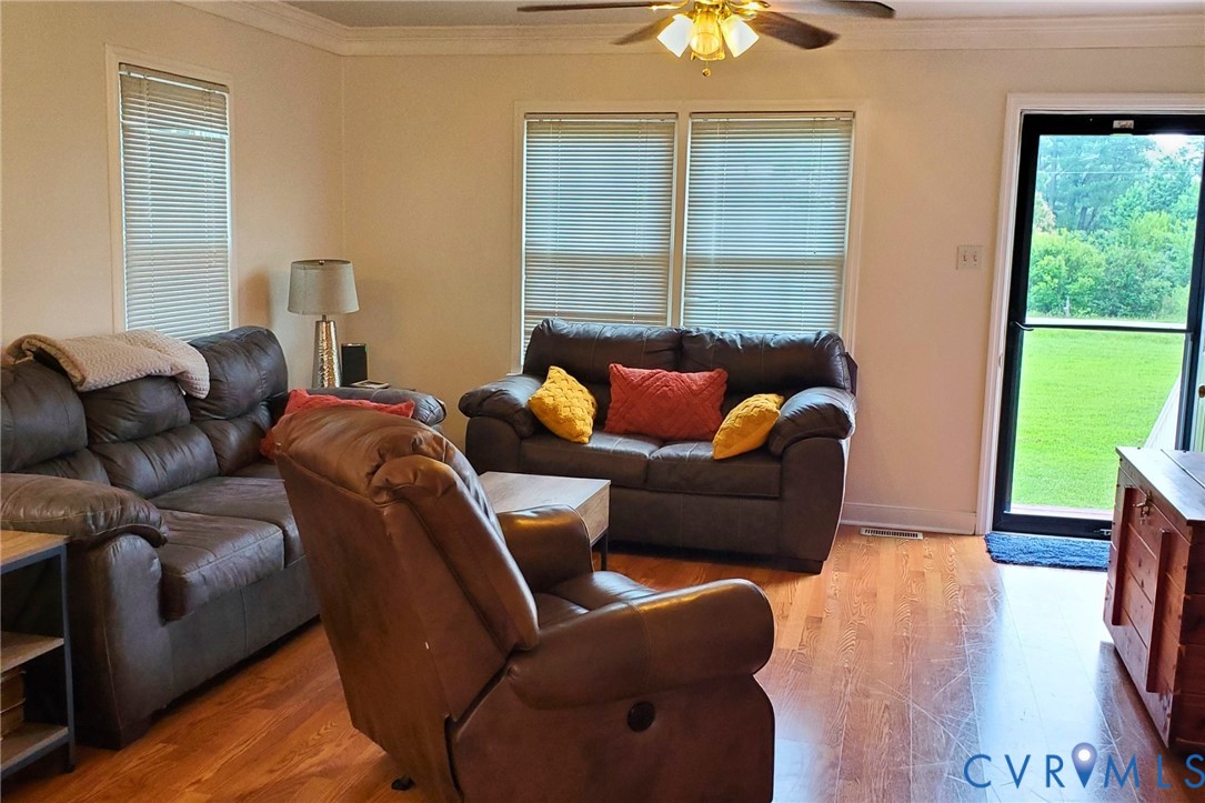 15861 Jefferson Highway