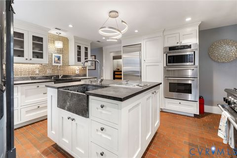 Tiny photo for 2601 E Franklin Street, Richmond, VA 23223 (MLS # 2607391)