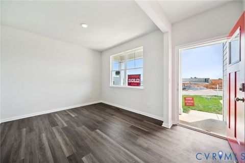 Tiny photo for 9509 Fuchsia Drive, Chester, VA 23237 (MLS # 2602659)