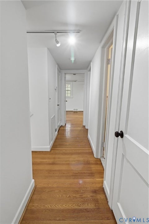 Tiny photo for 910 Greenway Lane, Richmond, VA 23226 (MLS # 2627909)