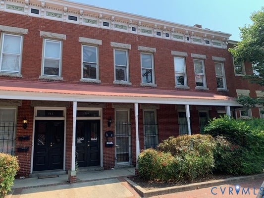 220 W MARSHALL ST, RICHMOND, VA 23220 - Image 4201110bd4f9368e3bba1bab5f9ece9d/1354720595
