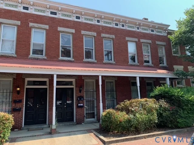 220 W Marshall Street
