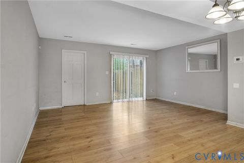 Tiny photo for 14553 Old Courthouse Way #B, Newport News, VA 23608 (MLS # 2618538)